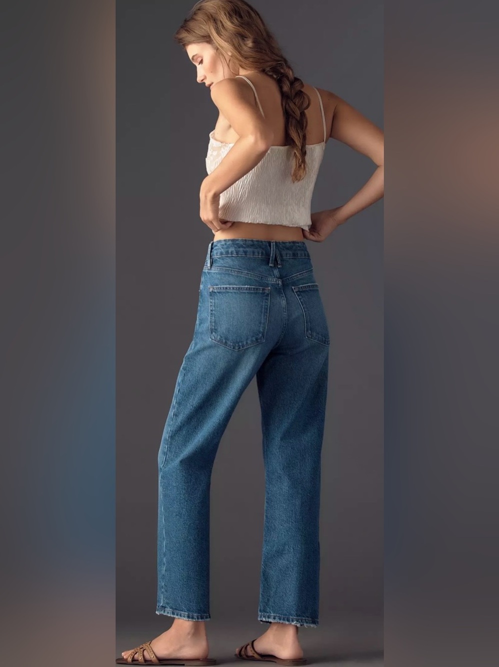 Old Navy Straight-Leg Jeans in Classic Blue Wash-EUC - Picture 3 of 9